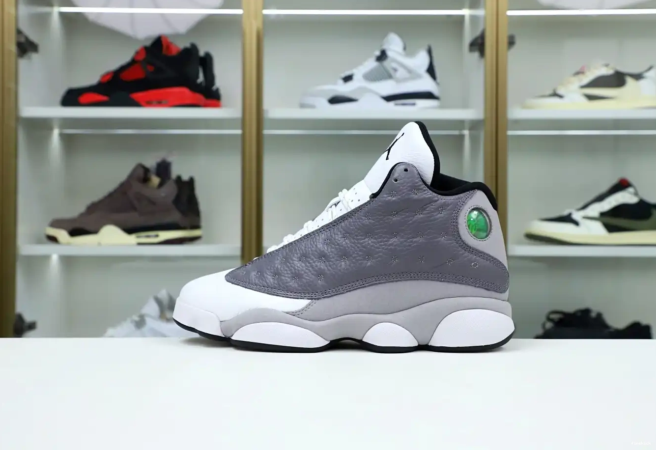 -414571-016 GREY' JORDAN RETRO 13 'ATMOSPHERE AIR 0401